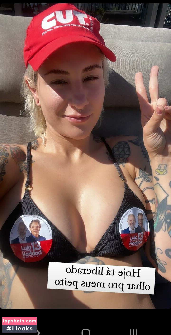 Mariana Ayres gallery photo #28