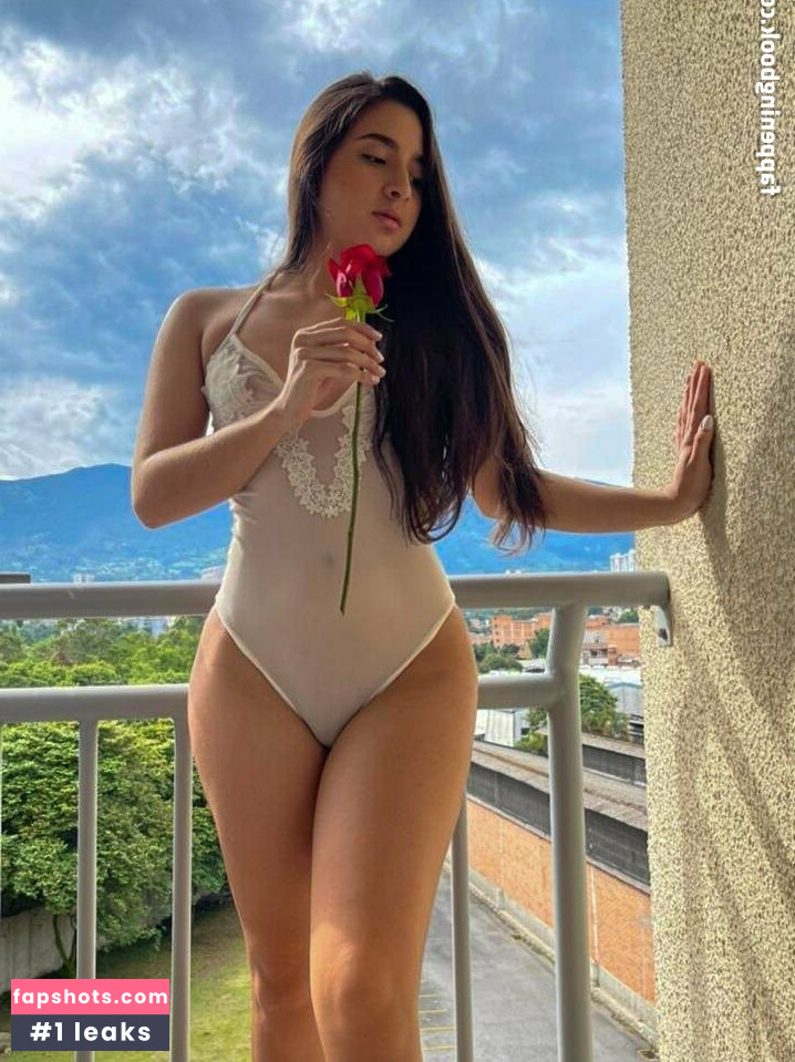 Mariana Gutierrez gallery photo #25