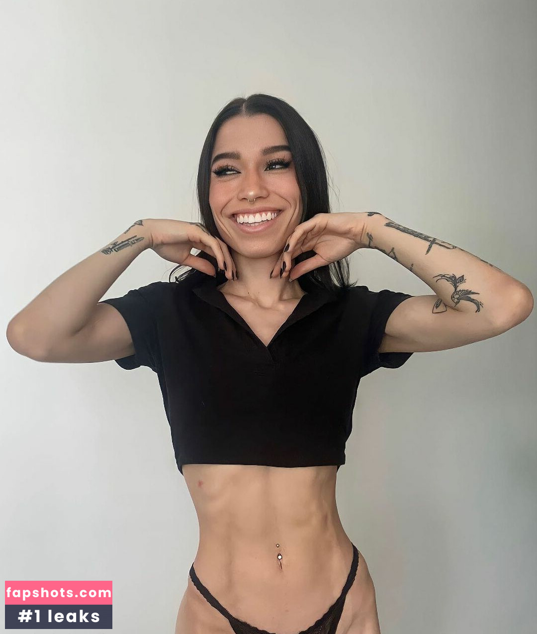 Mariana Medina G gallery photo #5