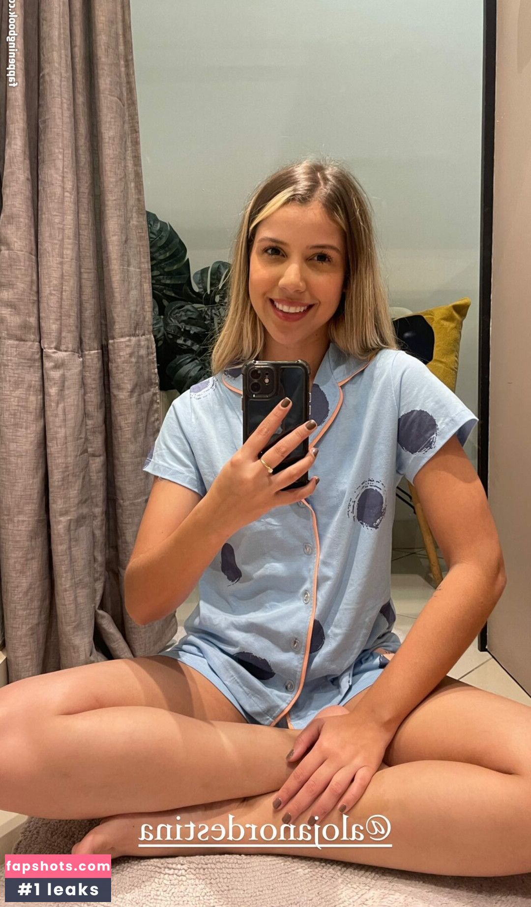 Mariana Vill gallery photo #4