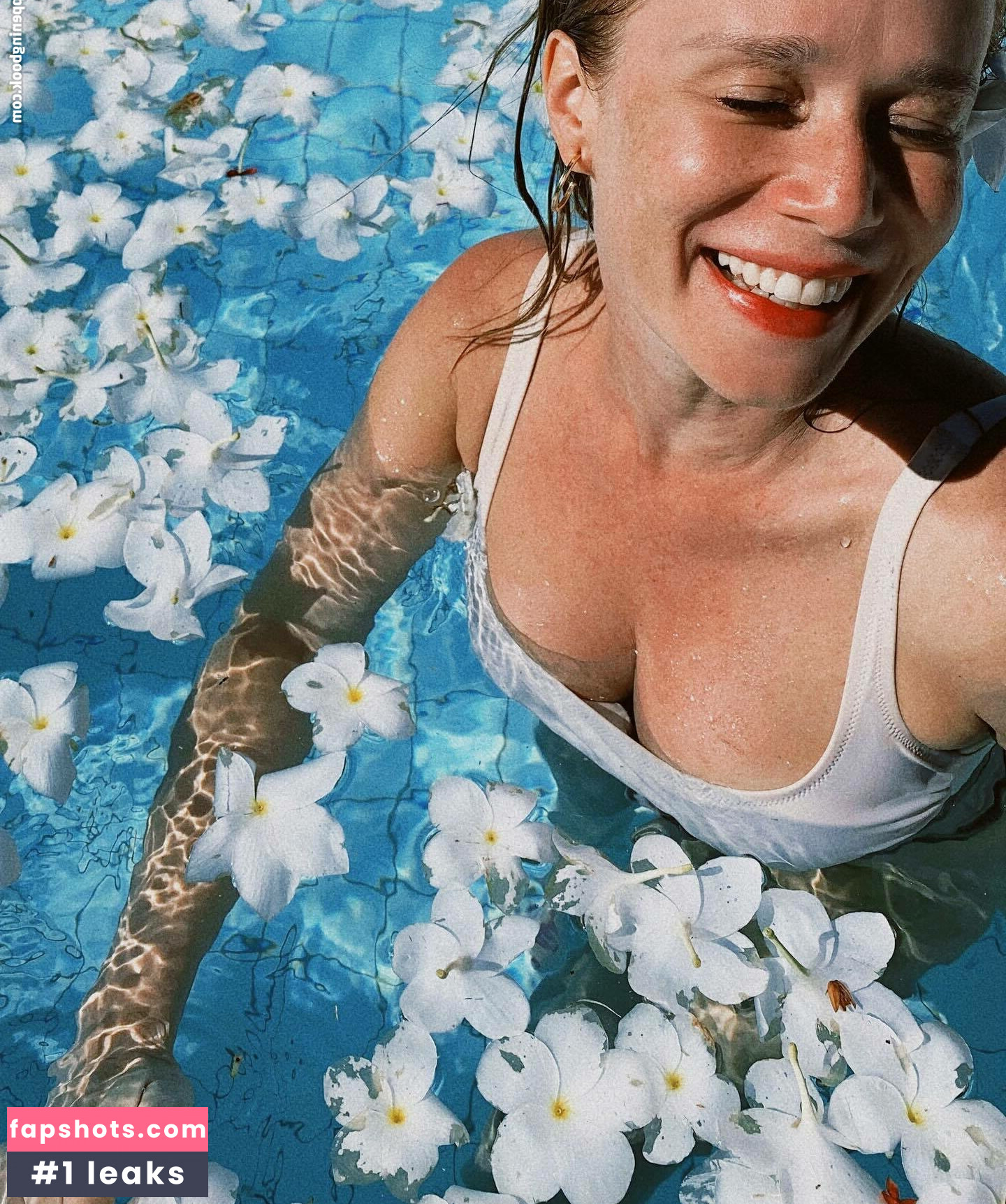 Mariana Ximenes gallery photo #14