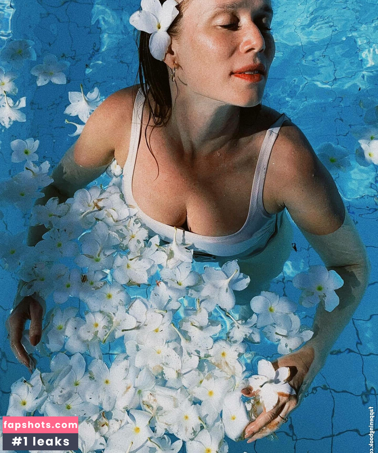 Mariana Ximenes gallery photo #16