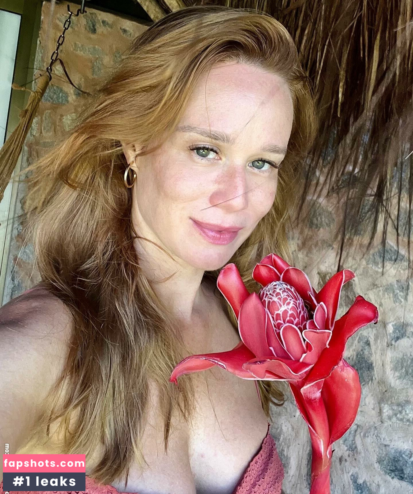 Mariana Ximenes gallery photo #19