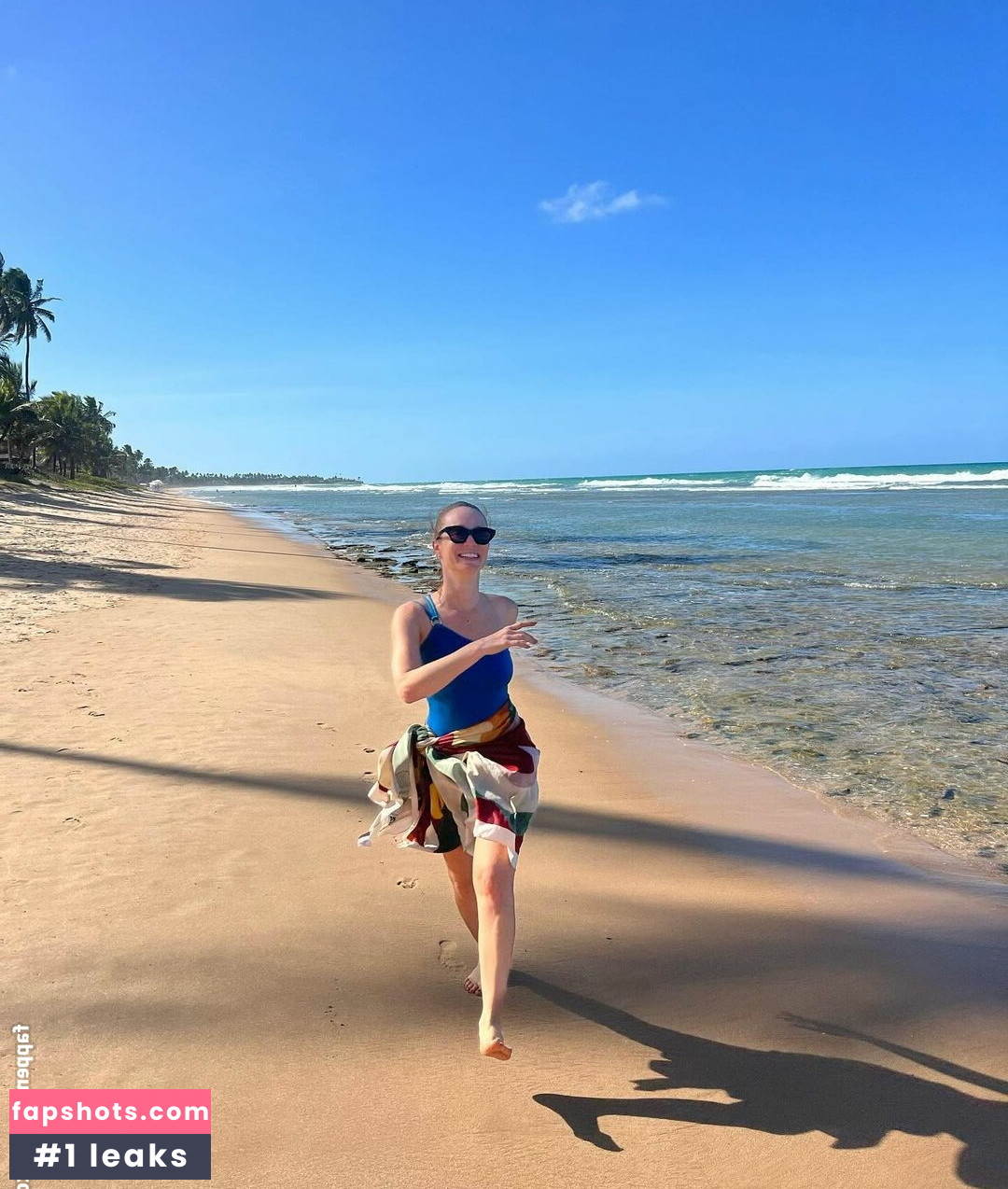 Mariana Ximenes gallery photo #22