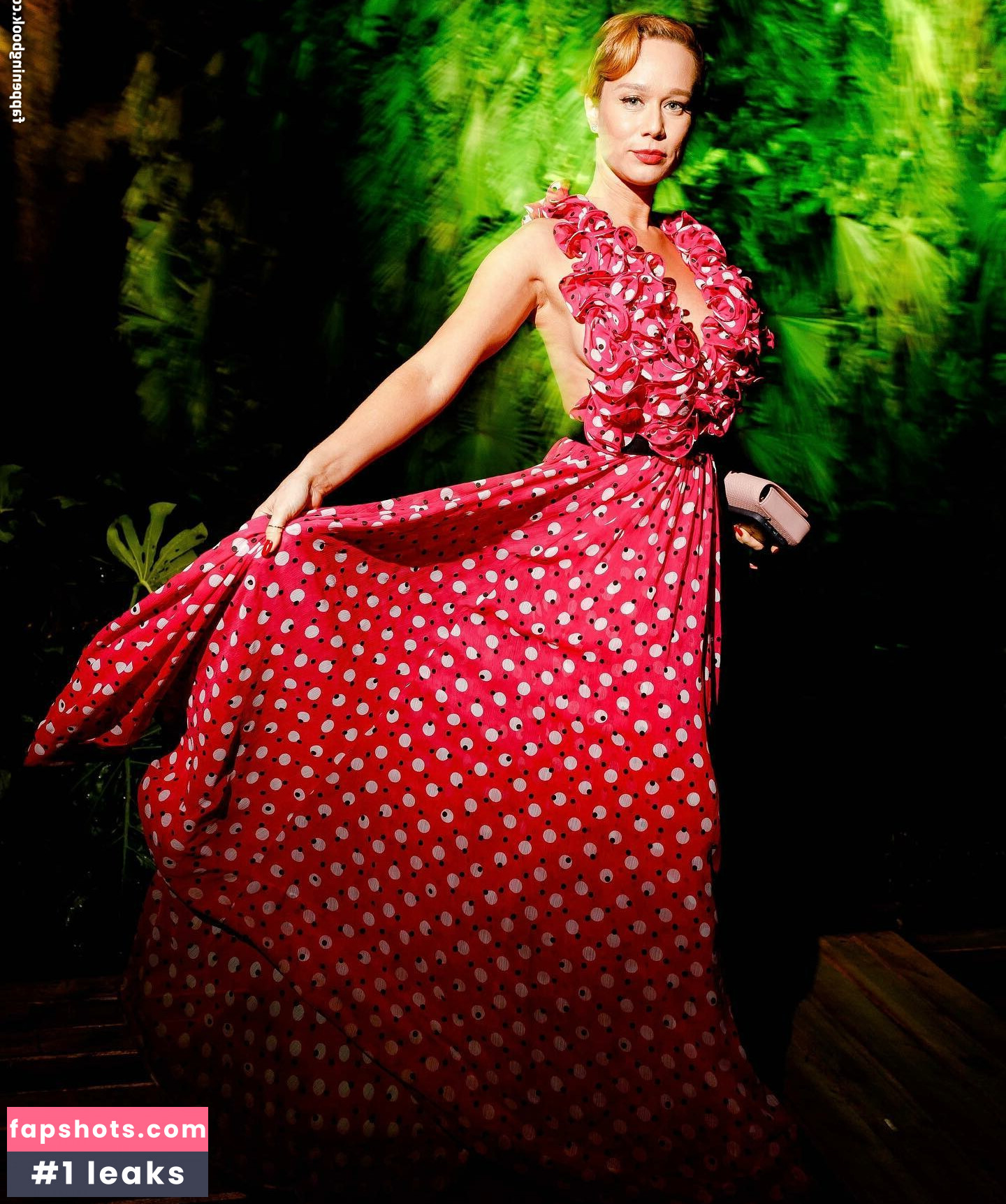 Mariana Ximenes gallery photo #52