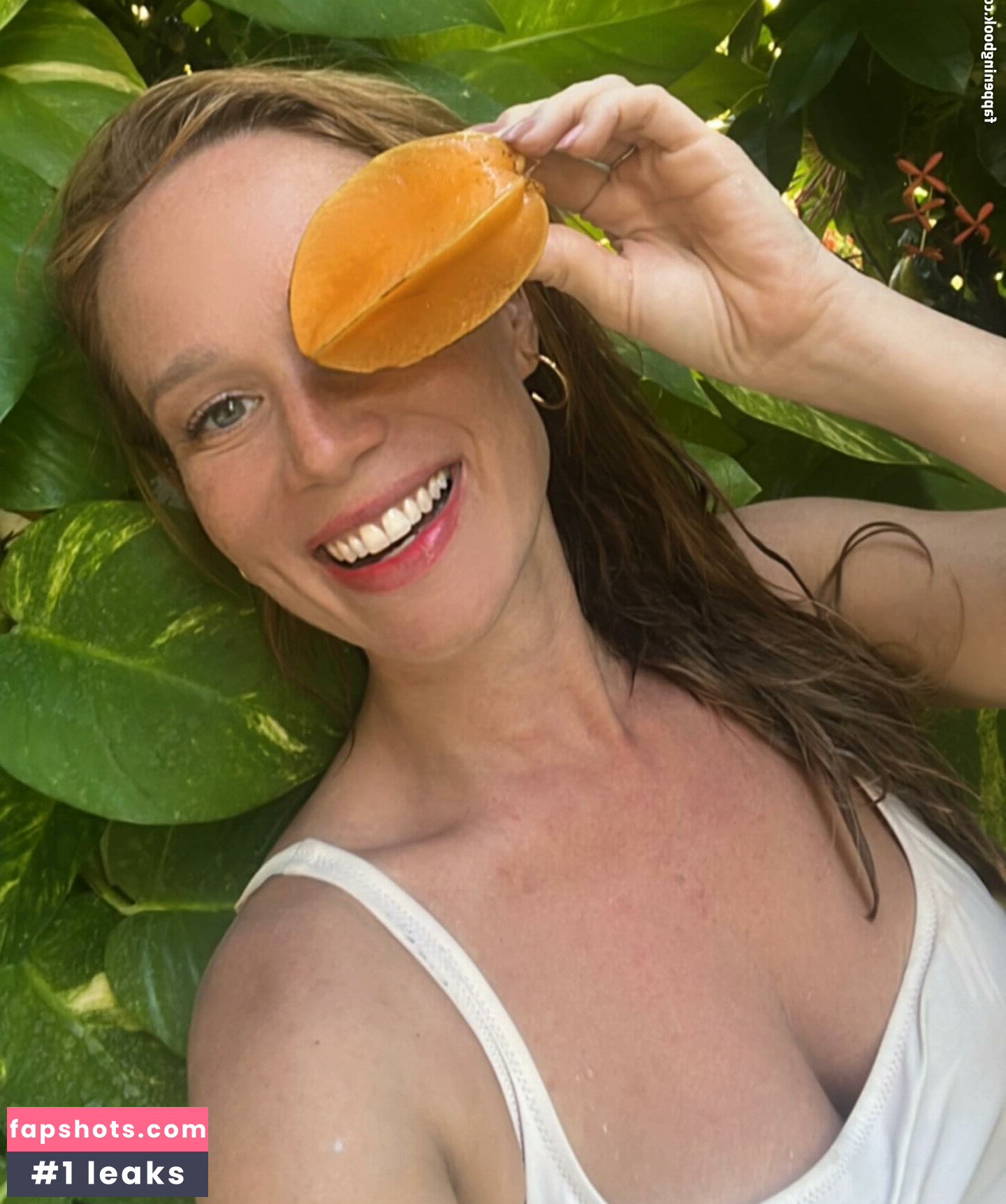 Mariana Ximenes gallery photo #8