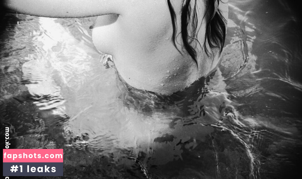 marianacastro gallery photo #3