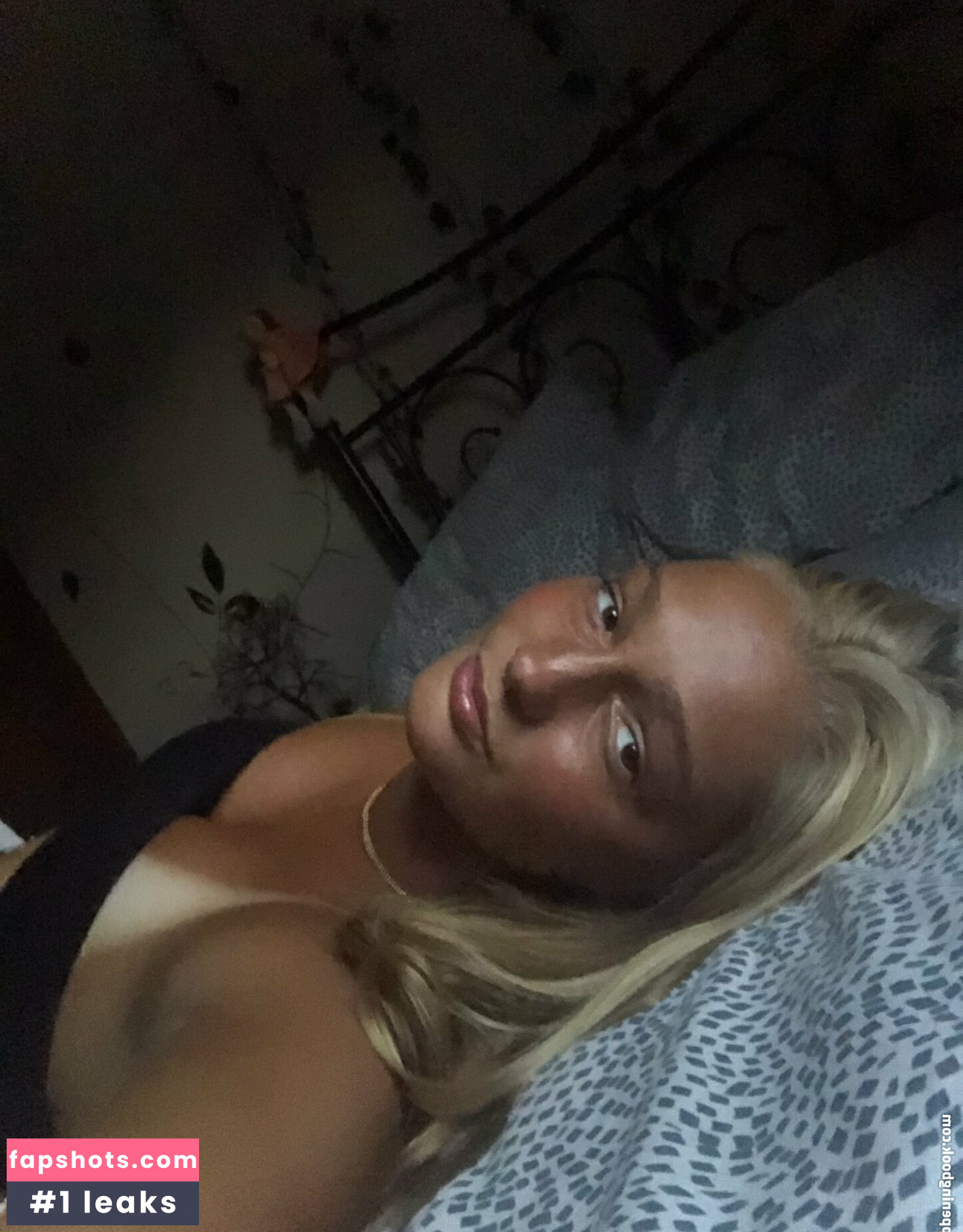 Marianasilva22 gallery photo #4