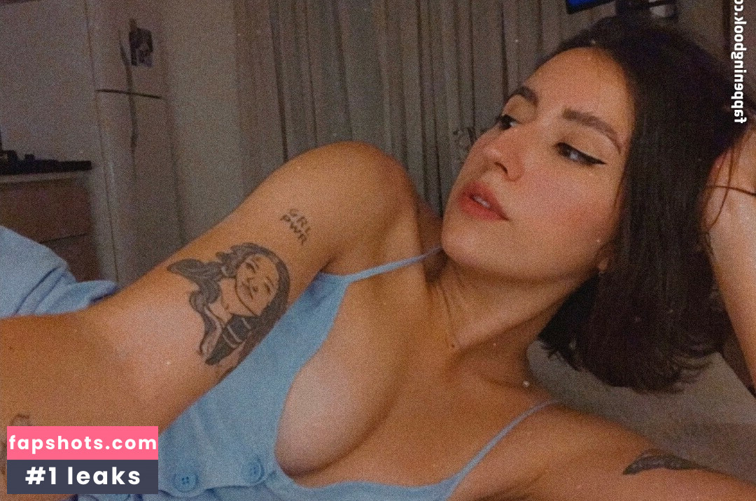 Marianna Tondolo nude babe gallery