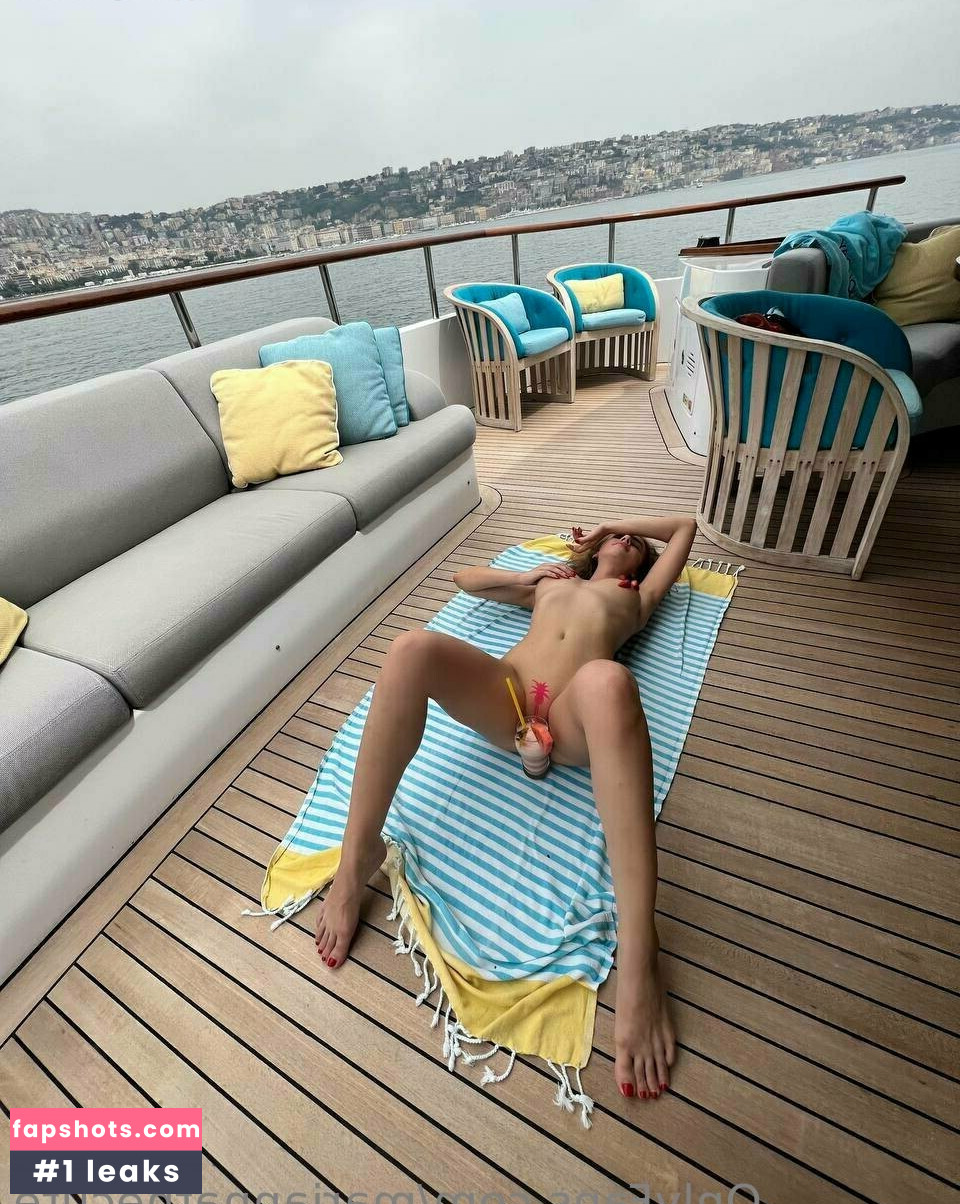 mariannathecute gallery photo #4