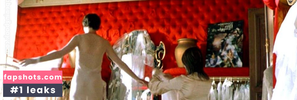 Marianne Denicourt gallery photo #7