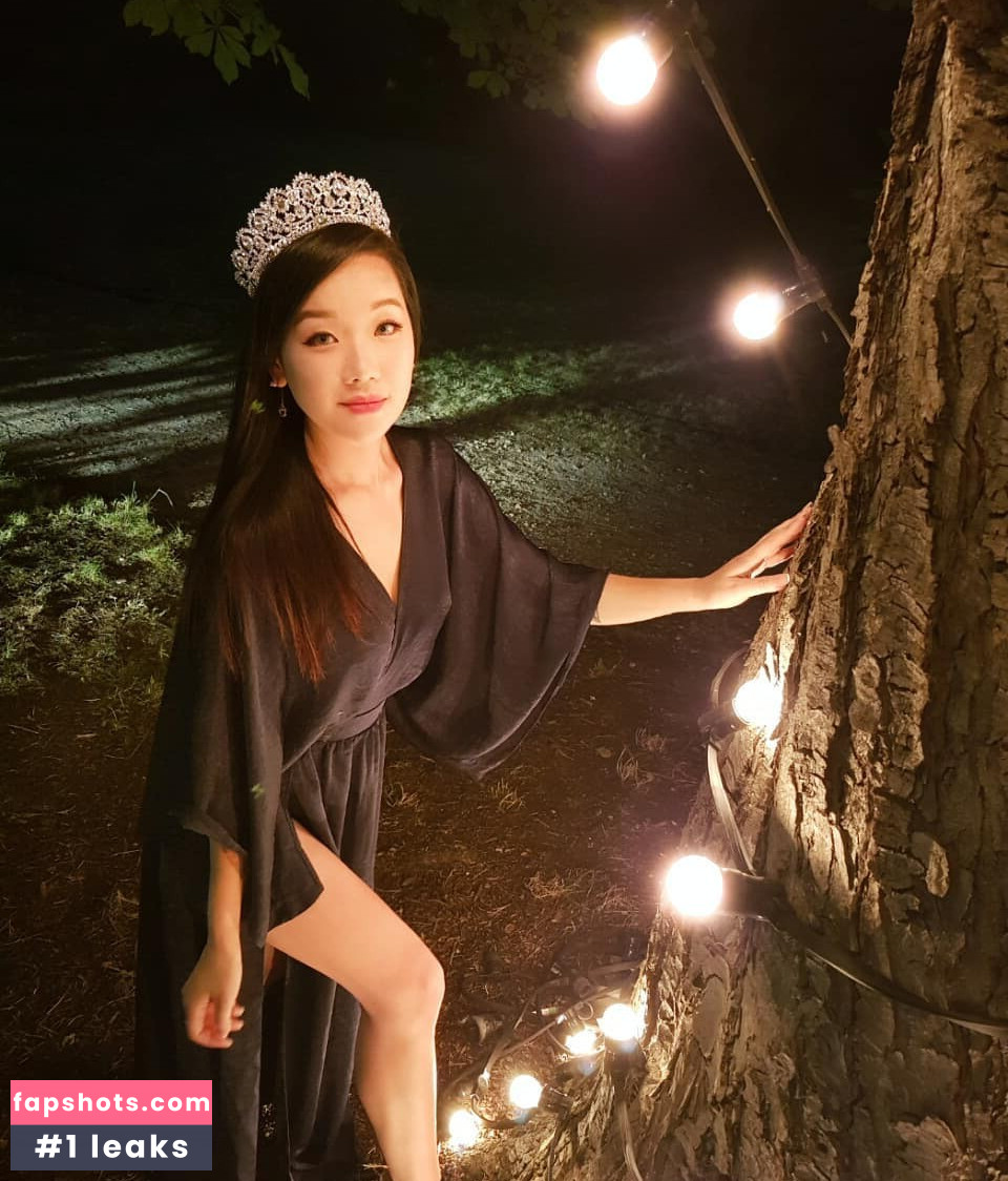 Marie C Palot Nude Leaks OnlyFans Photos #6 - Fapshots