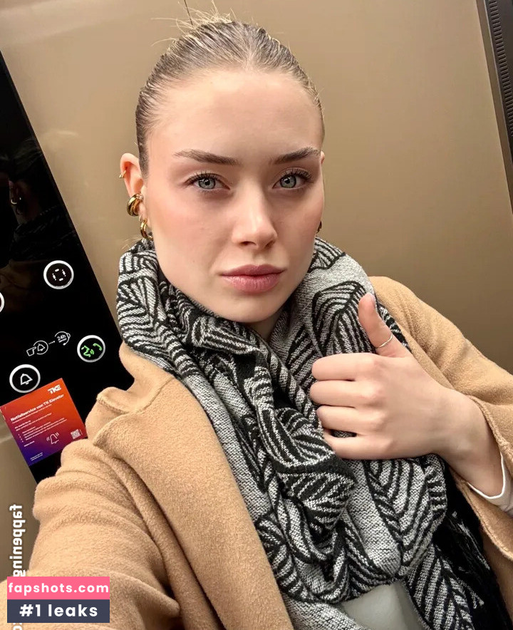 Marie Denise Schwarz gallery photo #8