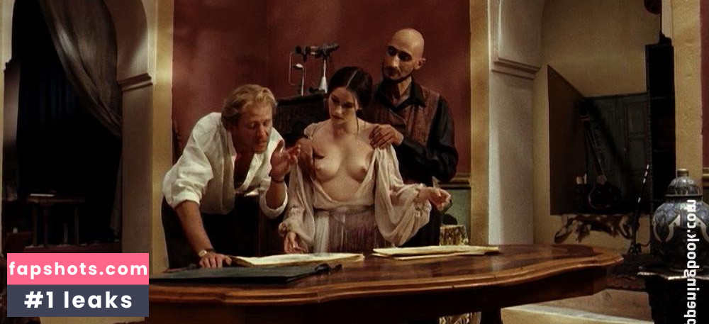 Marie Espinosa nude babe gallery