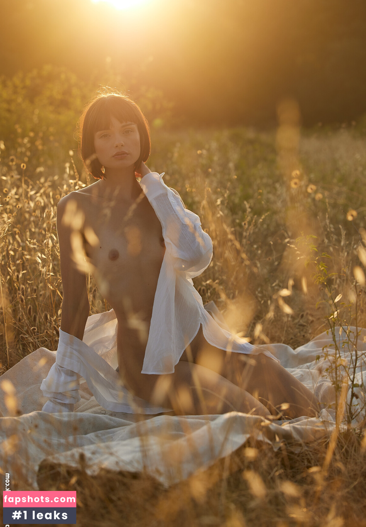 Marie Grippon gallery photo #50