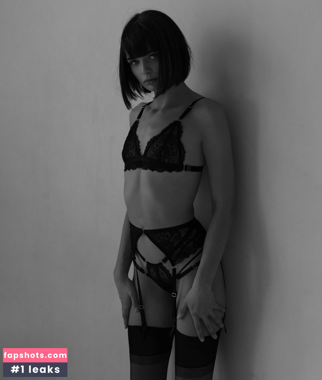 Marie Grippon gallery photo #87