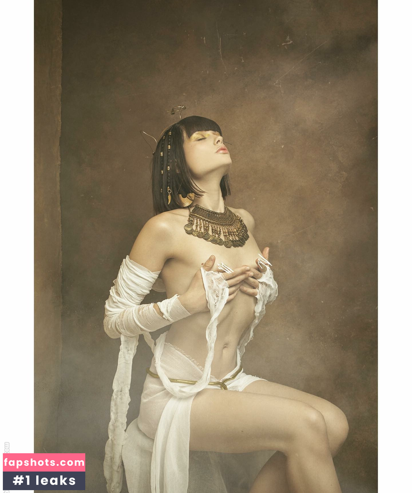 Marie Grippon gallery photo #90