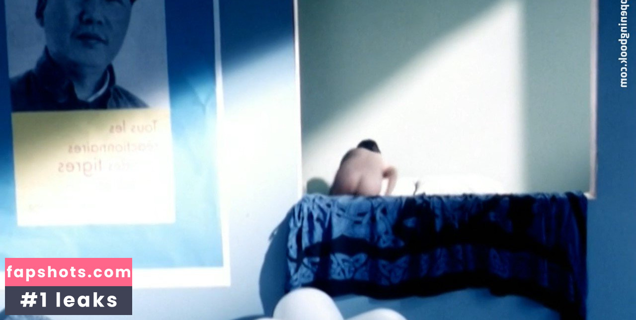 Marie-Josée Croze gallery photo #12