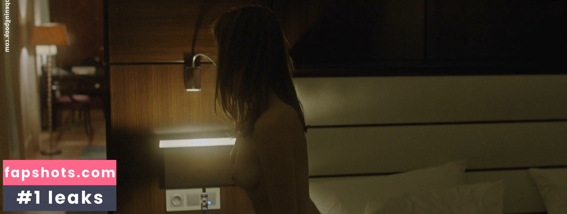 Marie-Josée Croze gallery photo #7