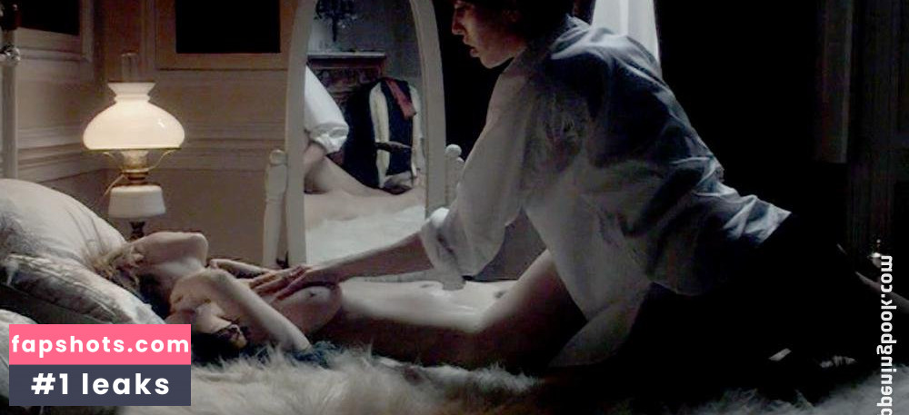 Marie Kremer gallery photo #7