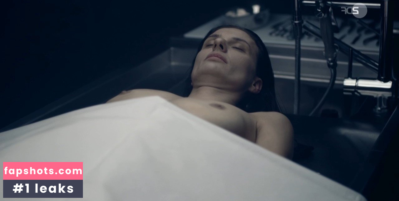 Marie Rönnebeck gallery photo #3