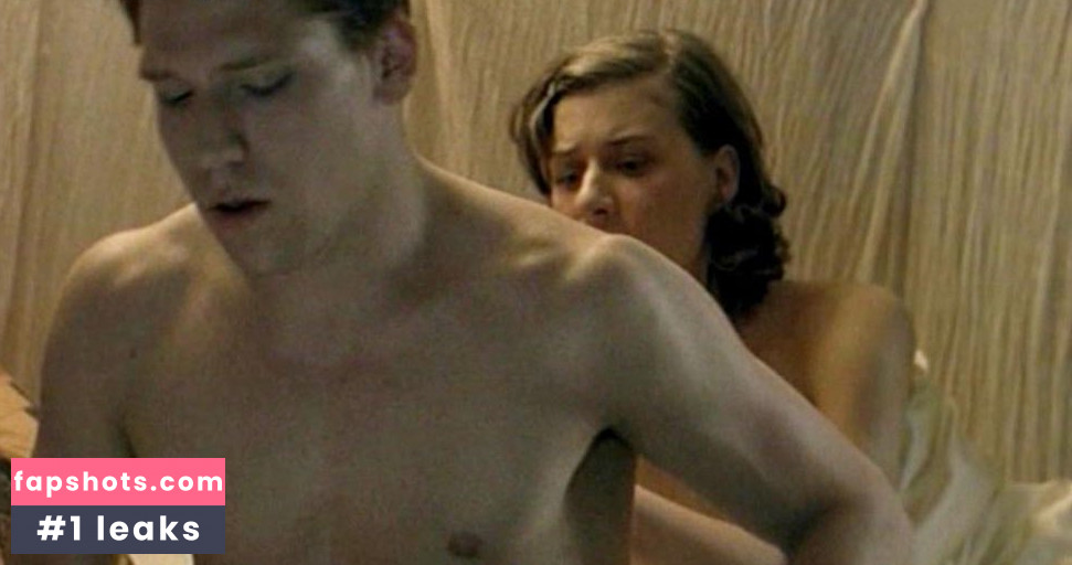 Marie Rönnebeck gallery photo #8