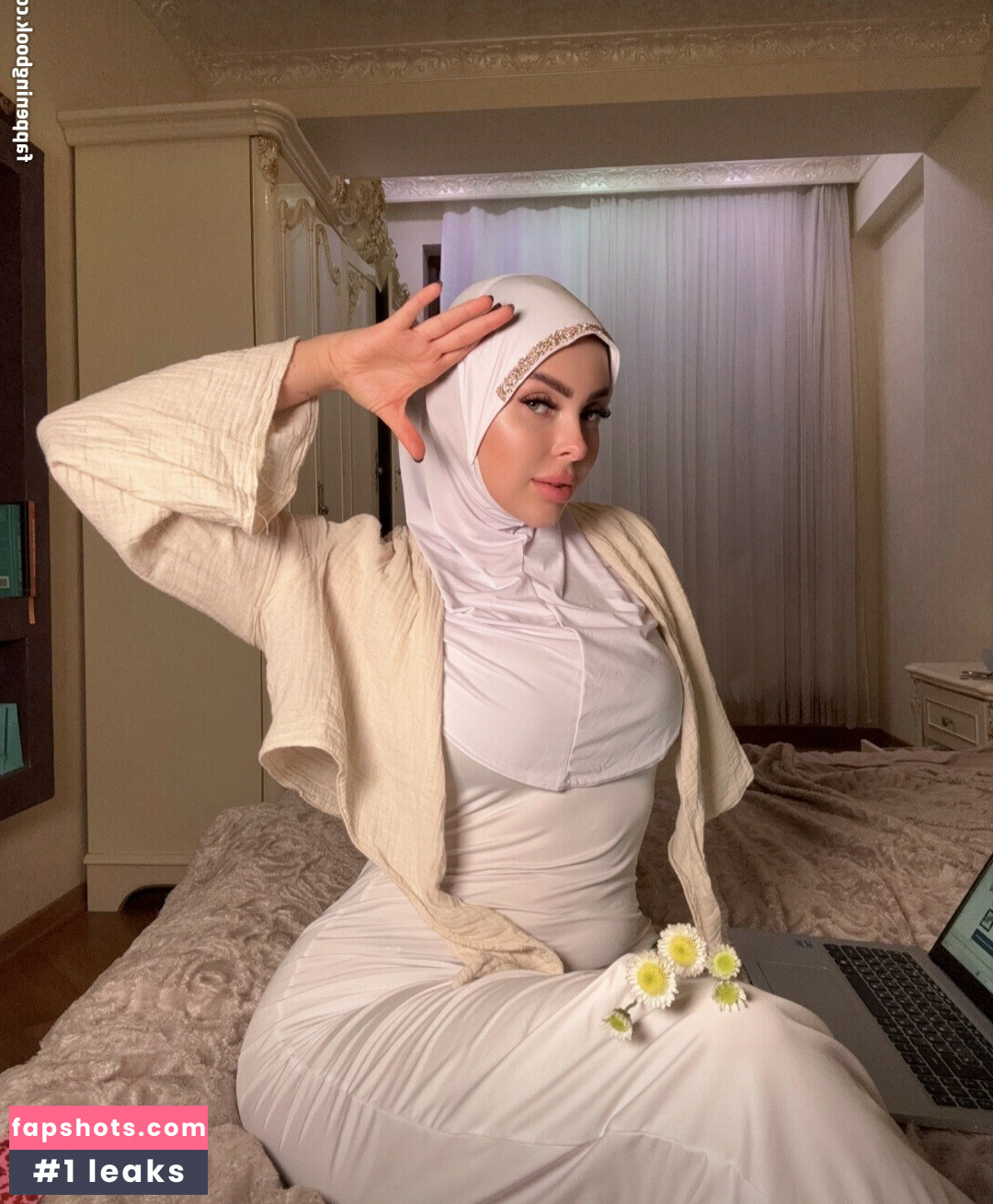 Marie_rose_s gallery photo #2