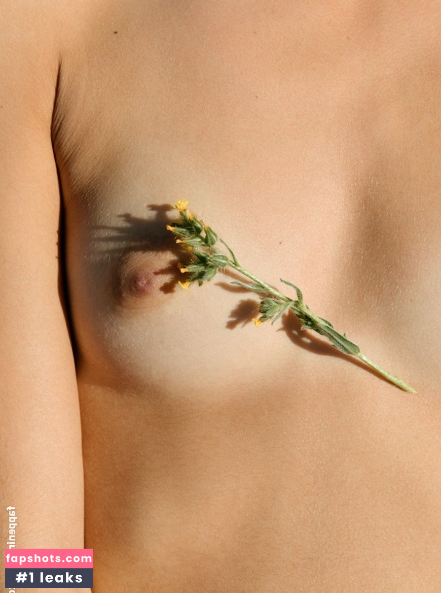 Marie Teissonniere gallery photo #15