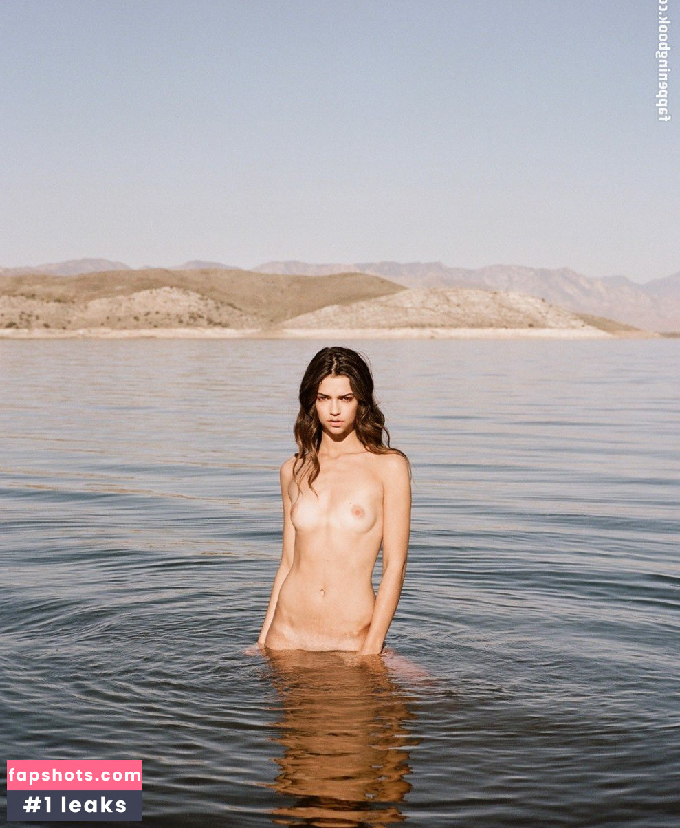 Marie Teissonniere gallery photo #16