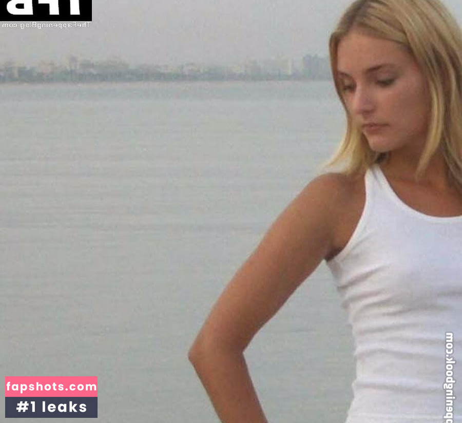 Marie von den Benken gallery photo #11