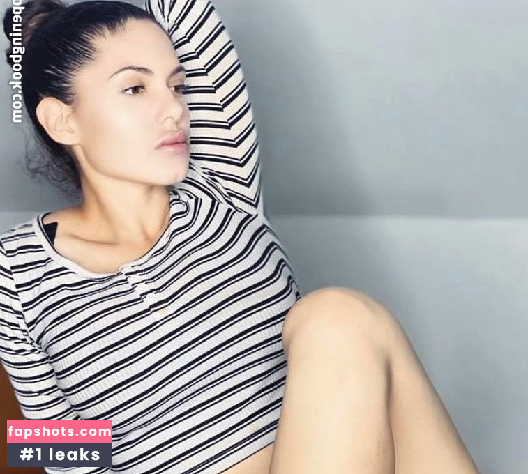 Mariedominique_ gallery photo #28