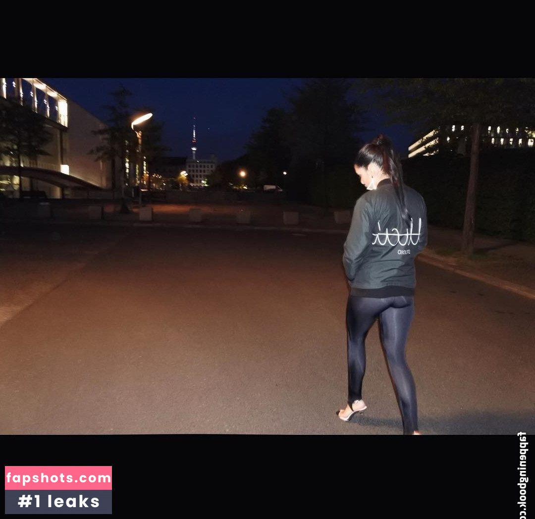 Mariedominique_ gallery photo #32