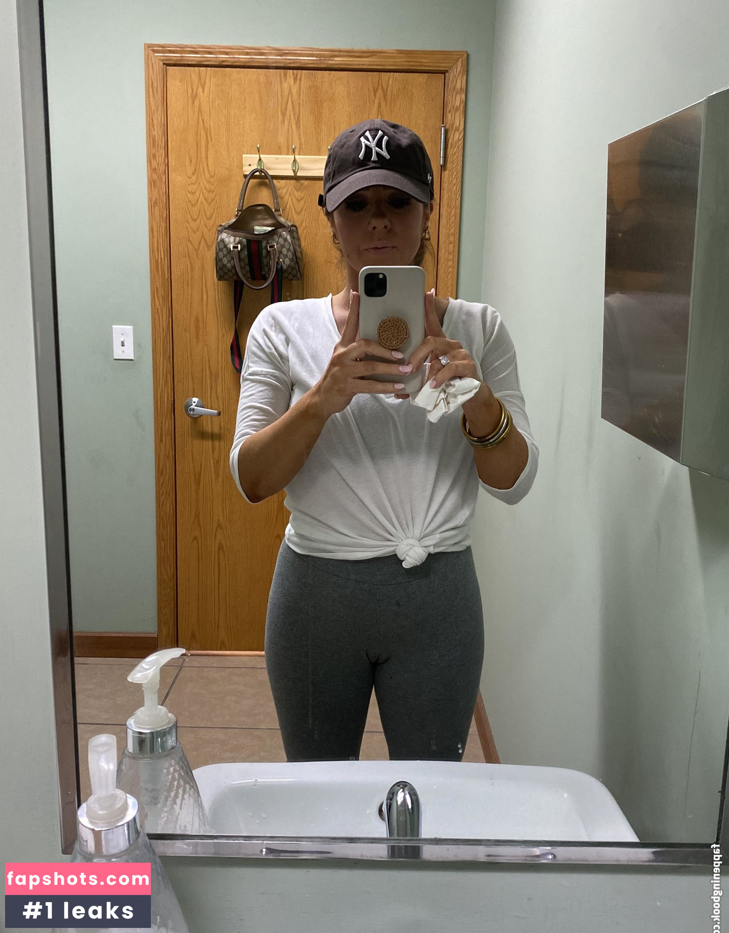 mariefromtheblock1 gallery photo #9