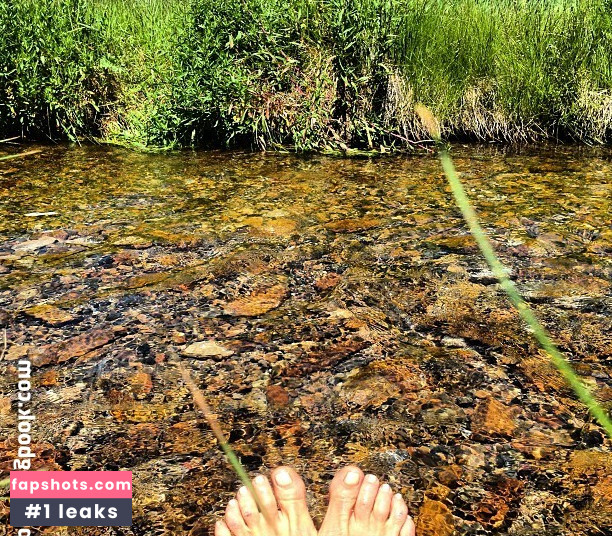 Mariel Hemingway gallery photo #22