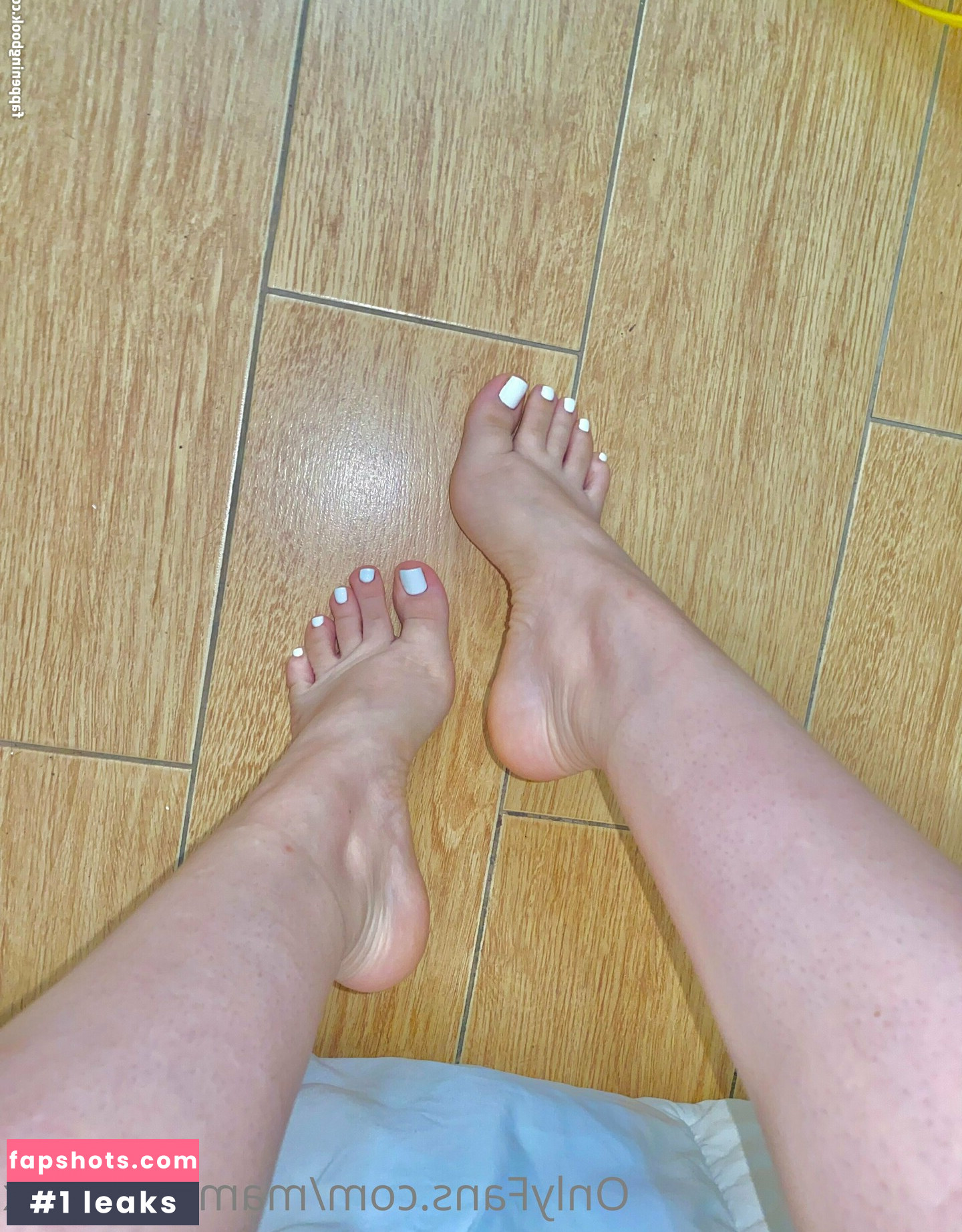 Mariela Becerra Filtración Desnuda OnlyFans Foto #18 - Fapshots