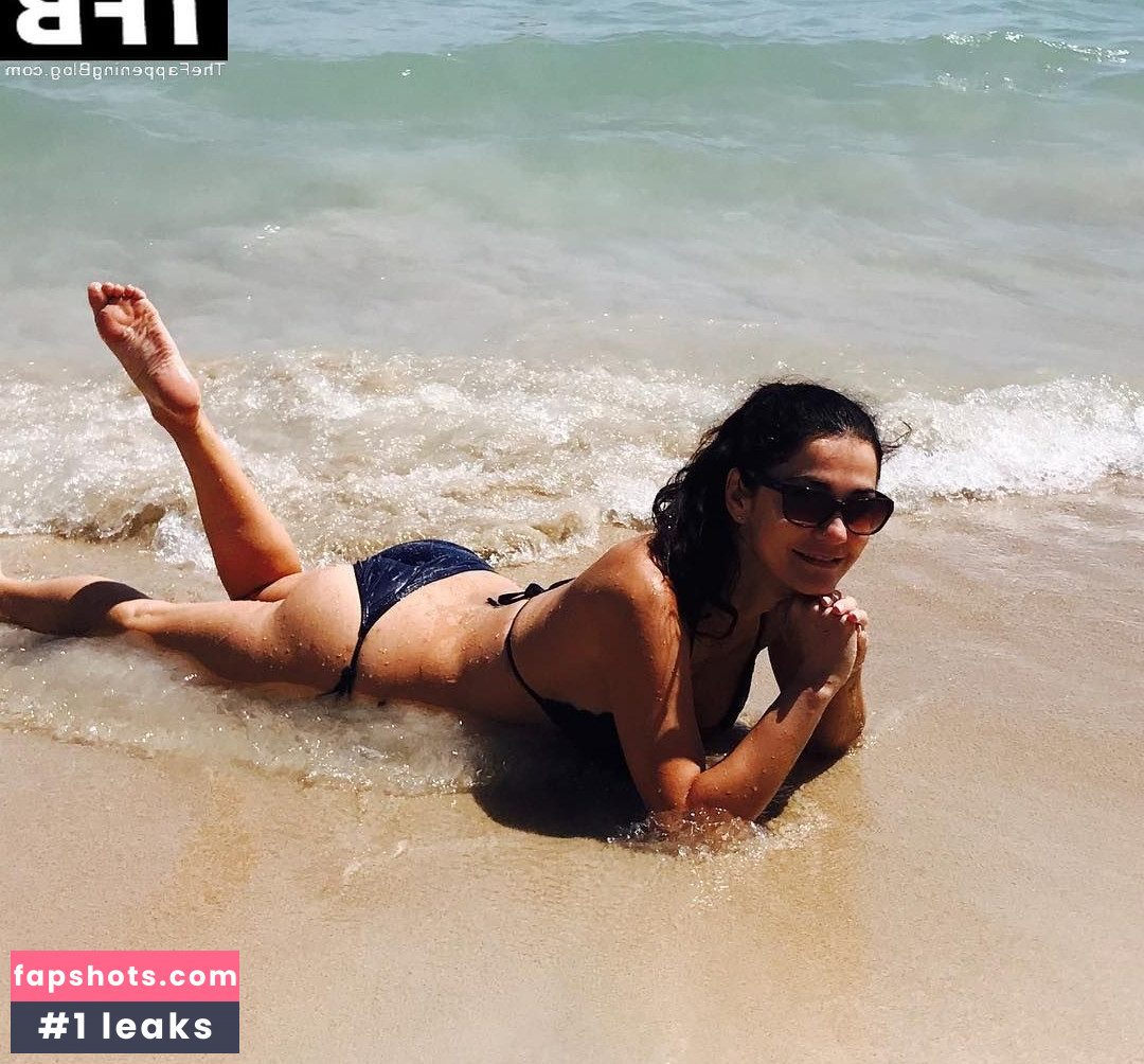 Mariella Ahrens gallery photo #66