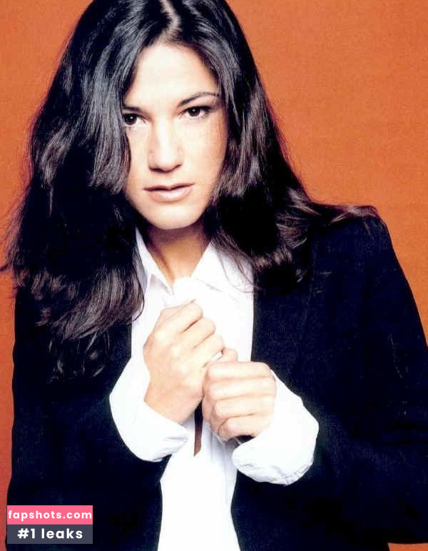 Mariella Ahrens gallery photo #96