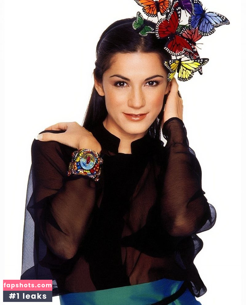 Mariella Ahrens gallery photo #98