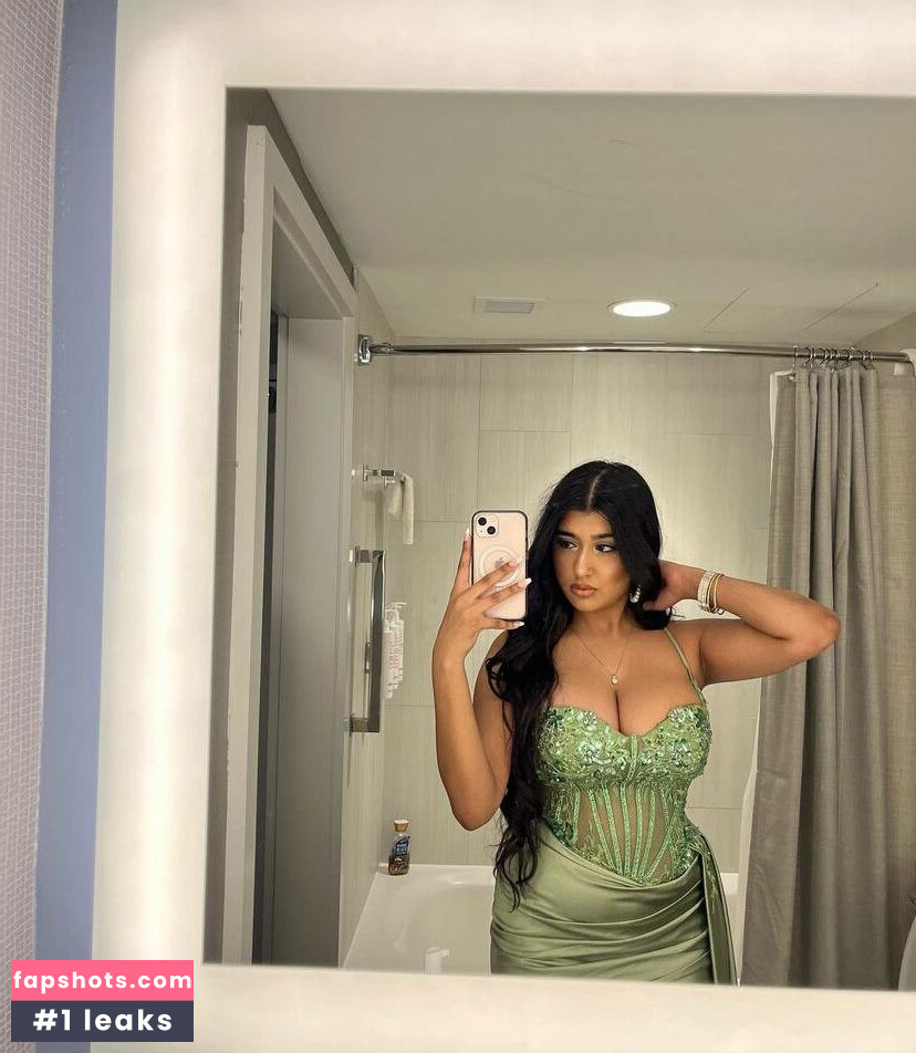 Mariely Lely gallery photo #2