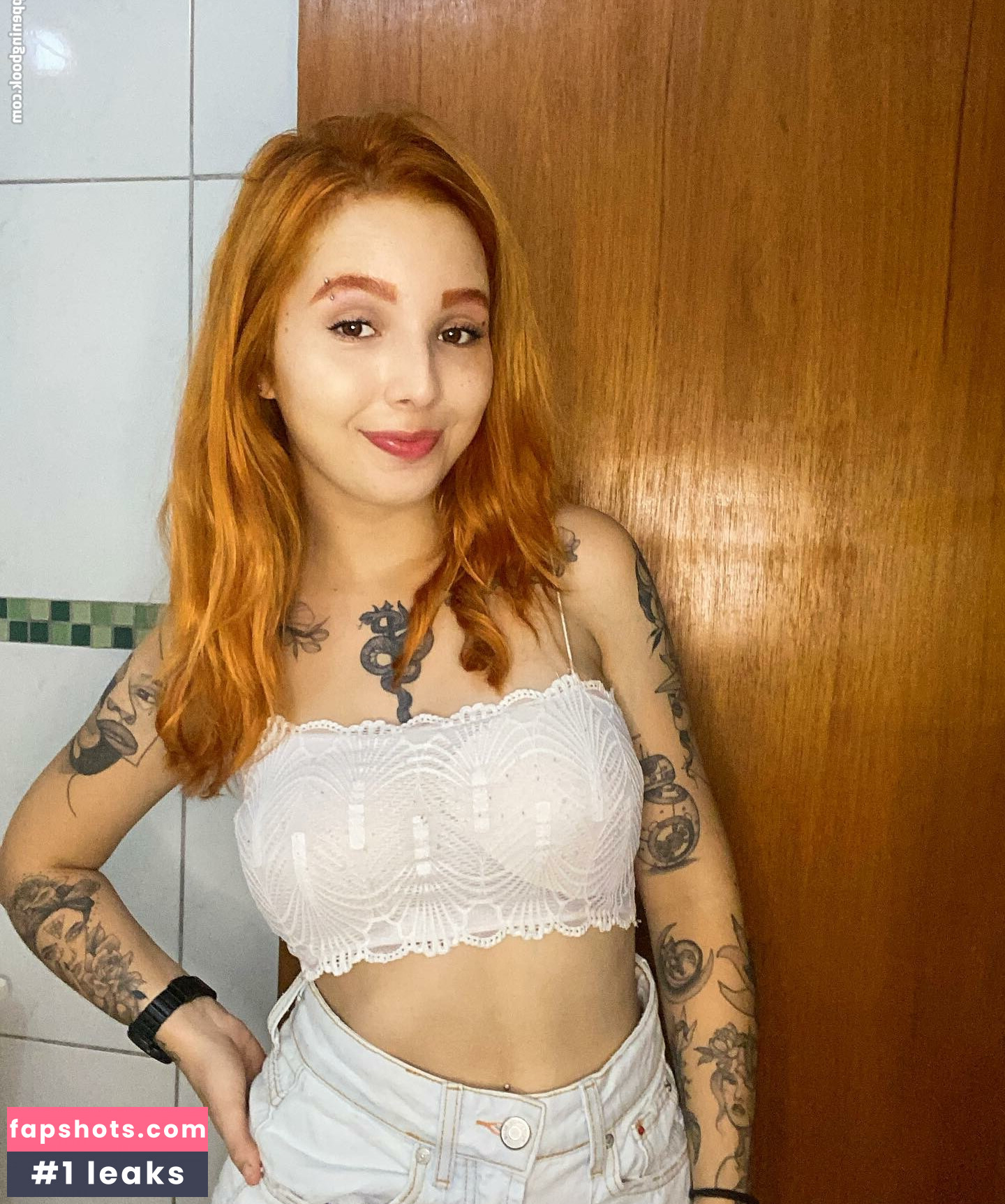 Mariely Morelli nude babe gallery