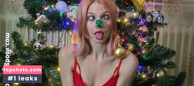 Mariia Well gallery photo #8