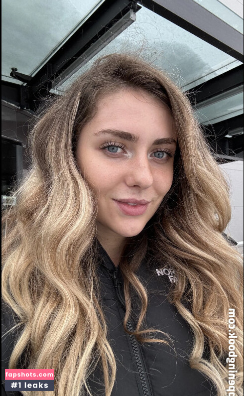 MariiD gallery photo #14