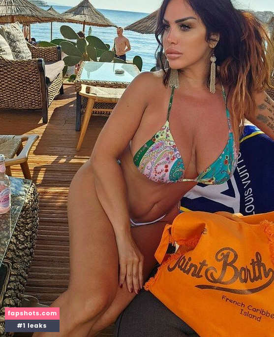 Marika Fruscio gallery photo #710