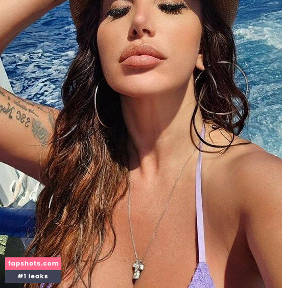 Marika Fruscio gallery photo #711