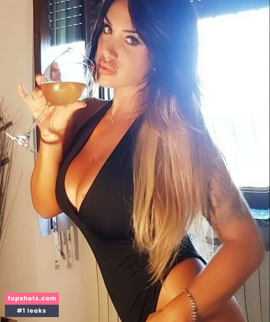 Marika Fruscio gallery photo #750