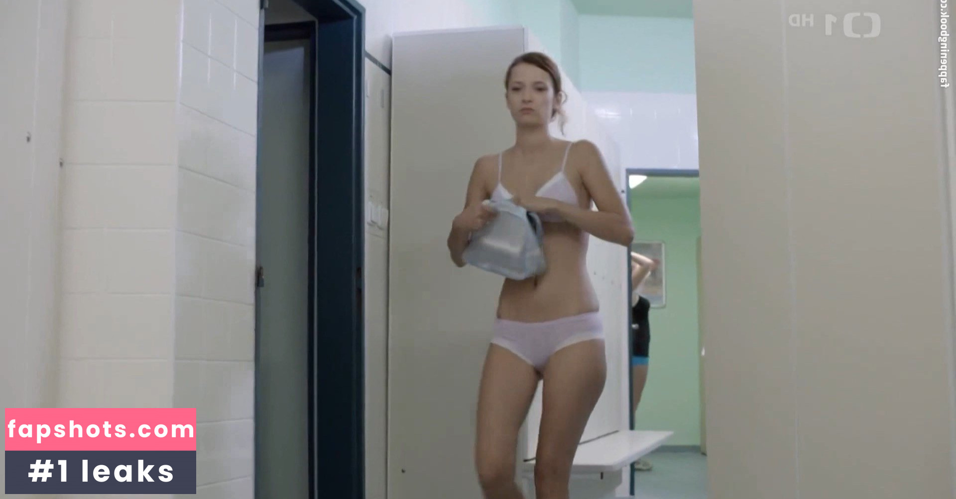 Marika Soposka gallery photo #3