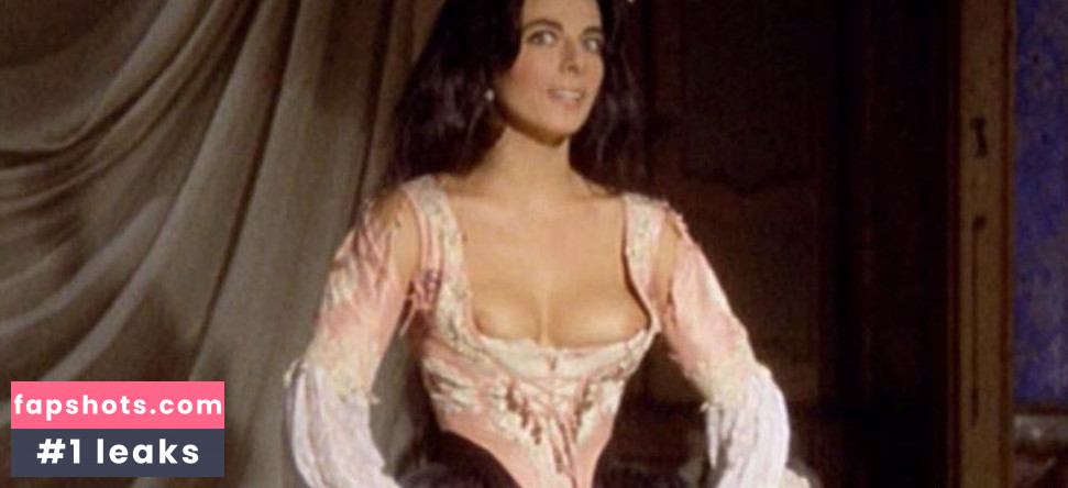 Marilù Tolo gallery photo #11