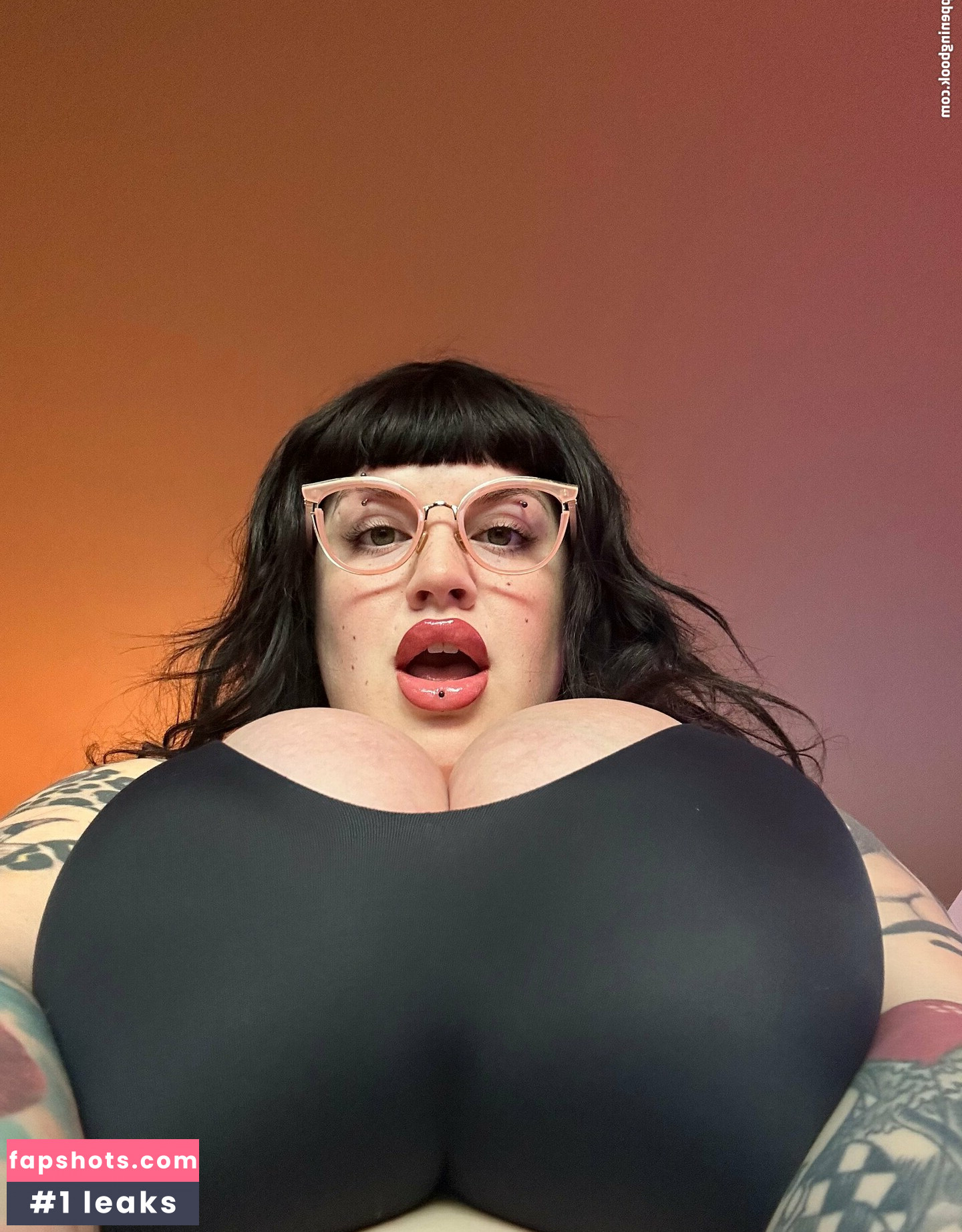 marilynmilkedme gallery photo #2