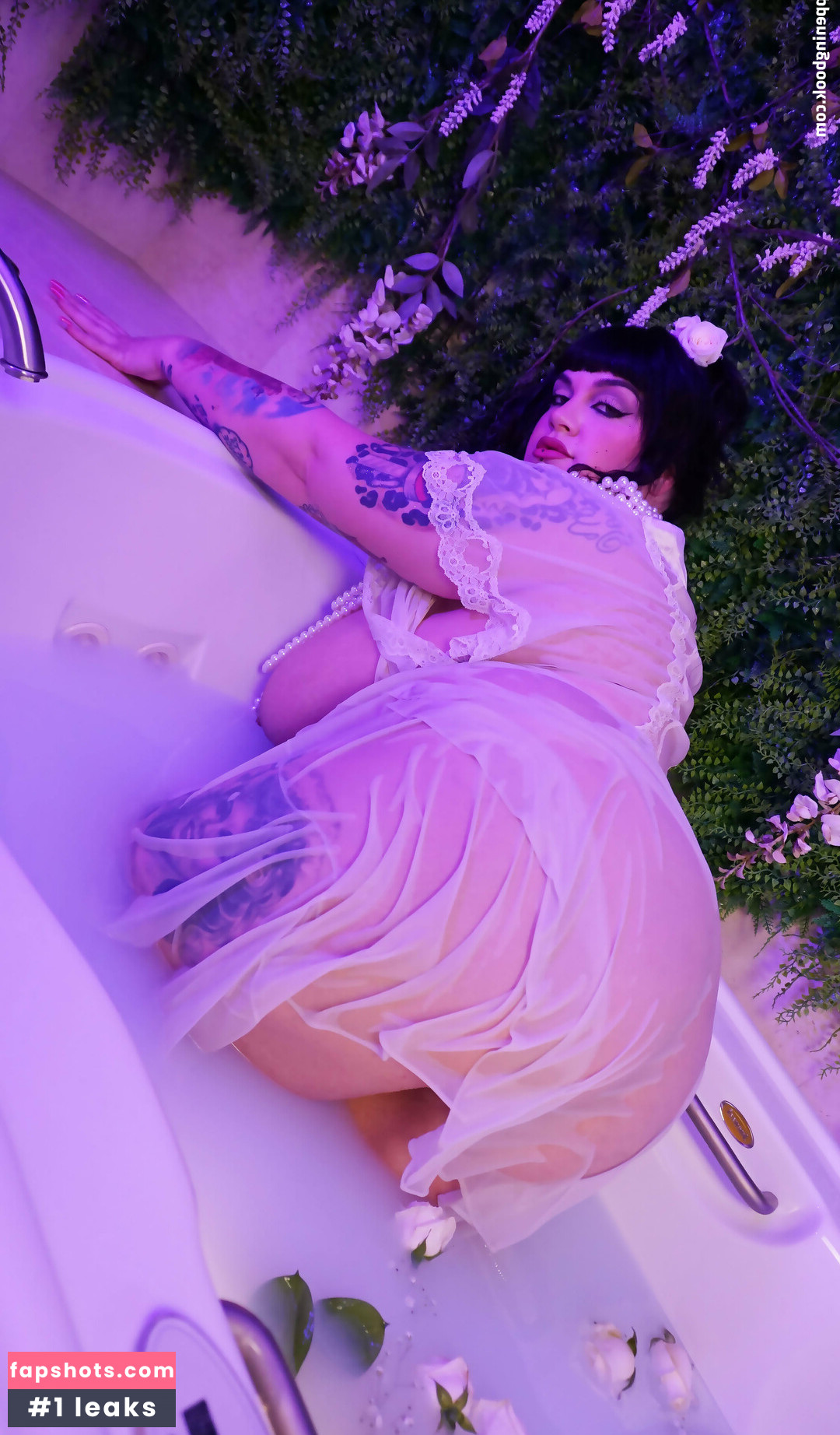 marilynmilkedme gallery photo #11