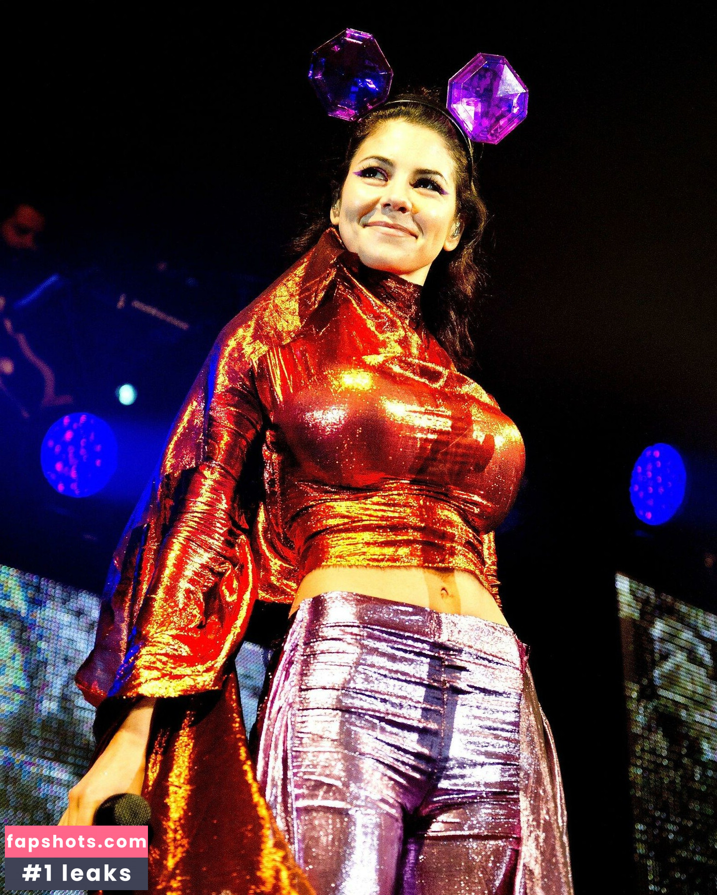 Marina Diamandis gallery photo #115